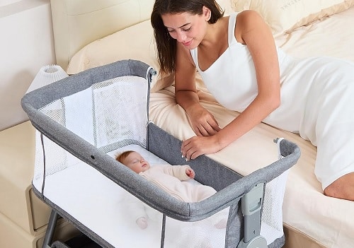 how to choose a bassinet for baby